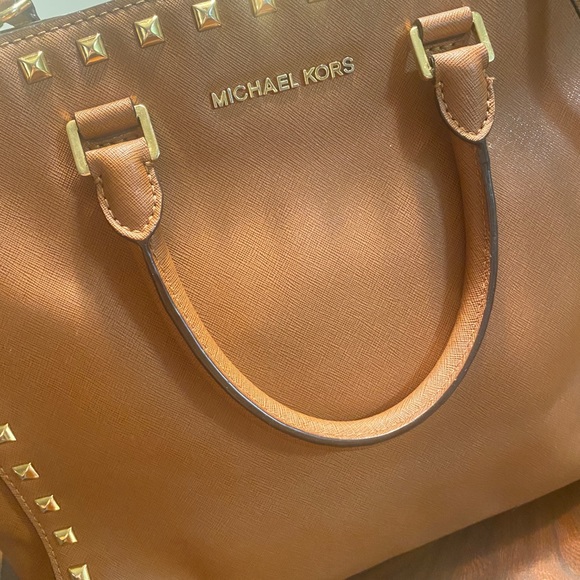 Michael Kors structure bag. - Picture 4 of 5